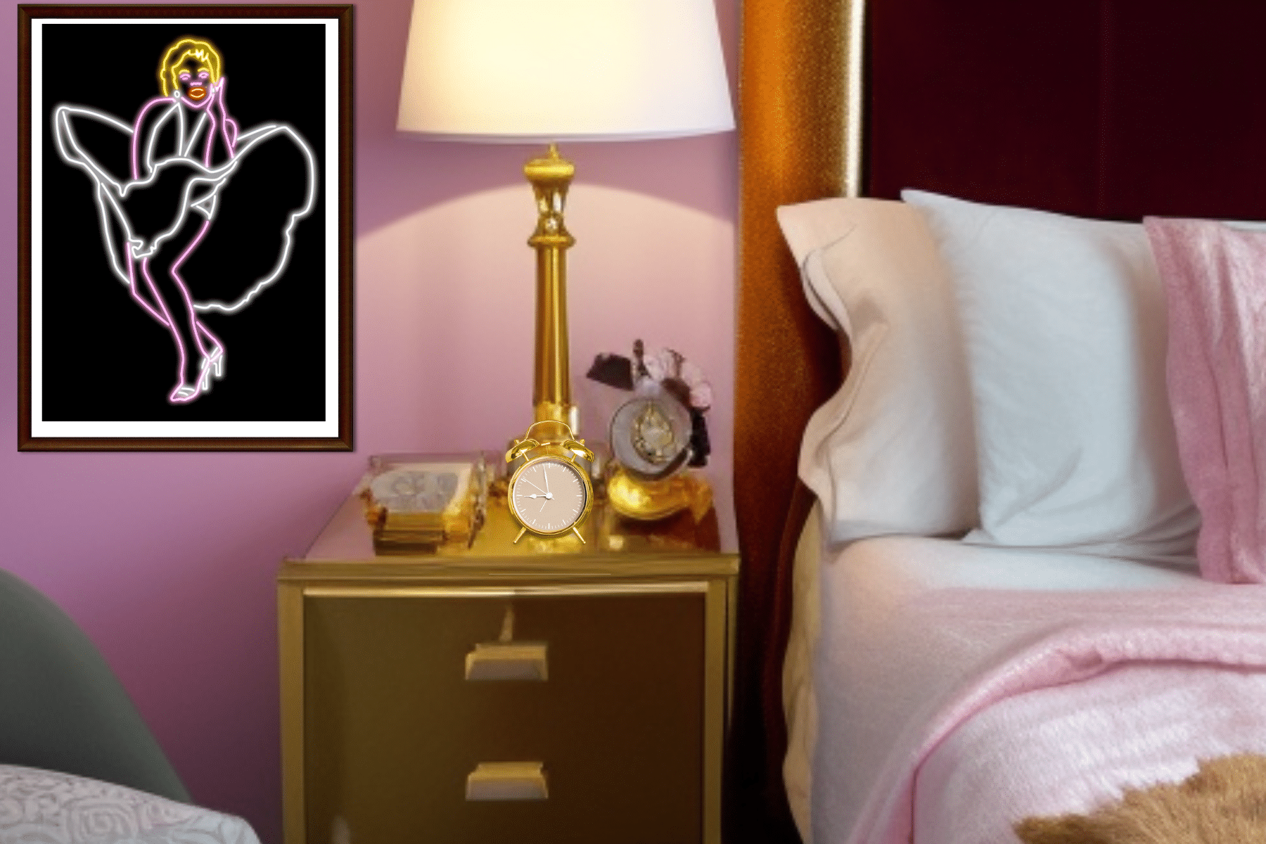 Marilyn Monroe Bedroom Ideas with pink